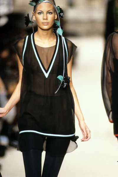 Look 144